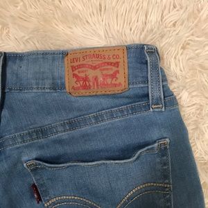 Levi’s skinny jeans
